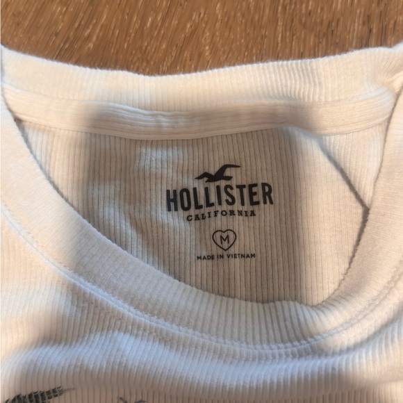 Hollister White French Riviera Graphic Tee - Picture 4 of 5